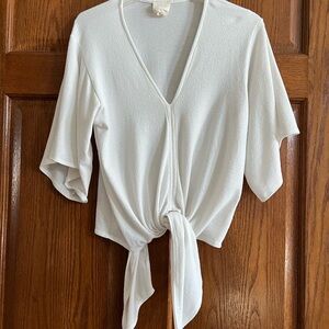 Chic White Tie-Front Blouse